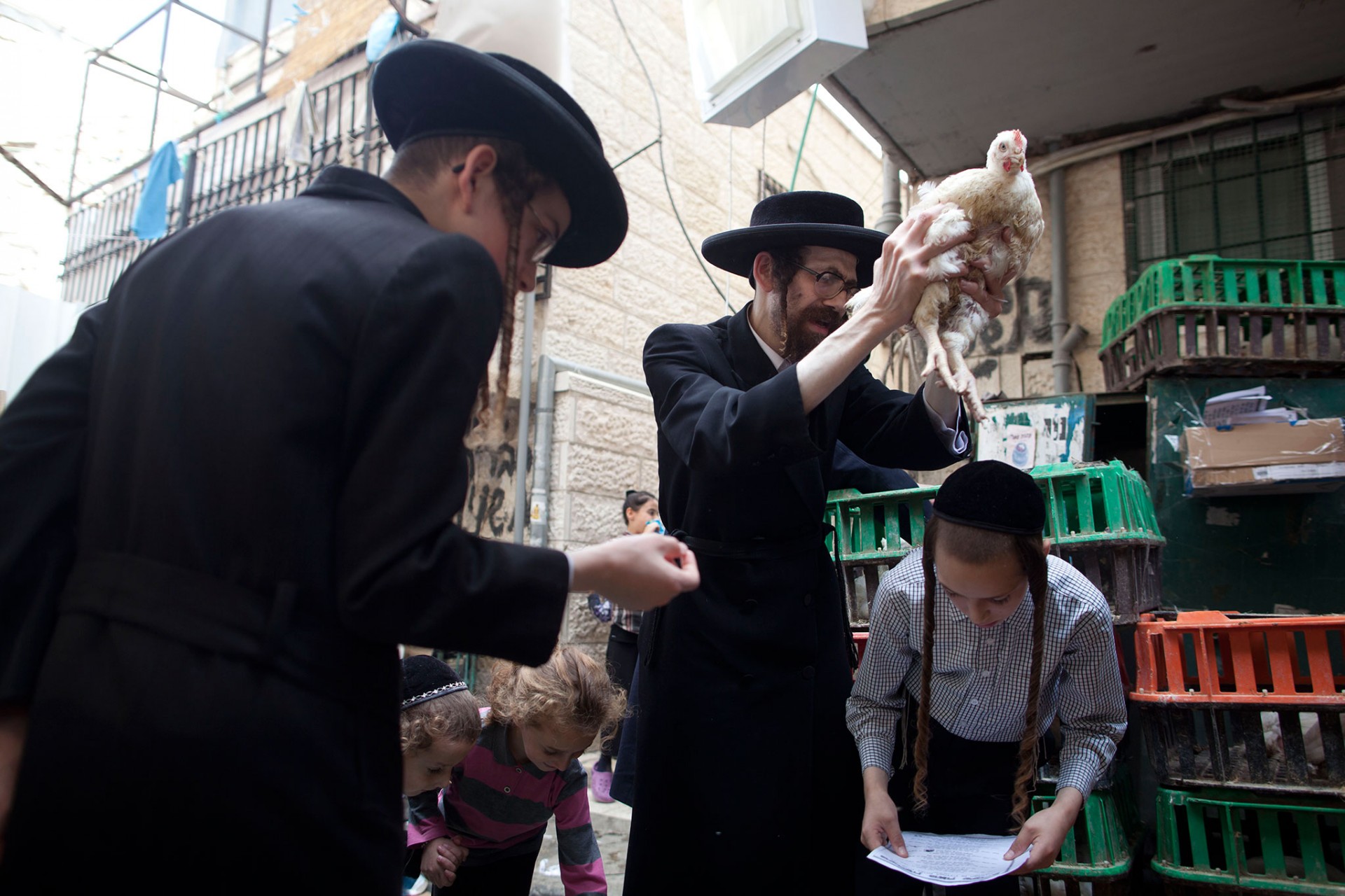 Religious Jews Conduct Kapparot Ceremony Ahead Of Yom Kippur